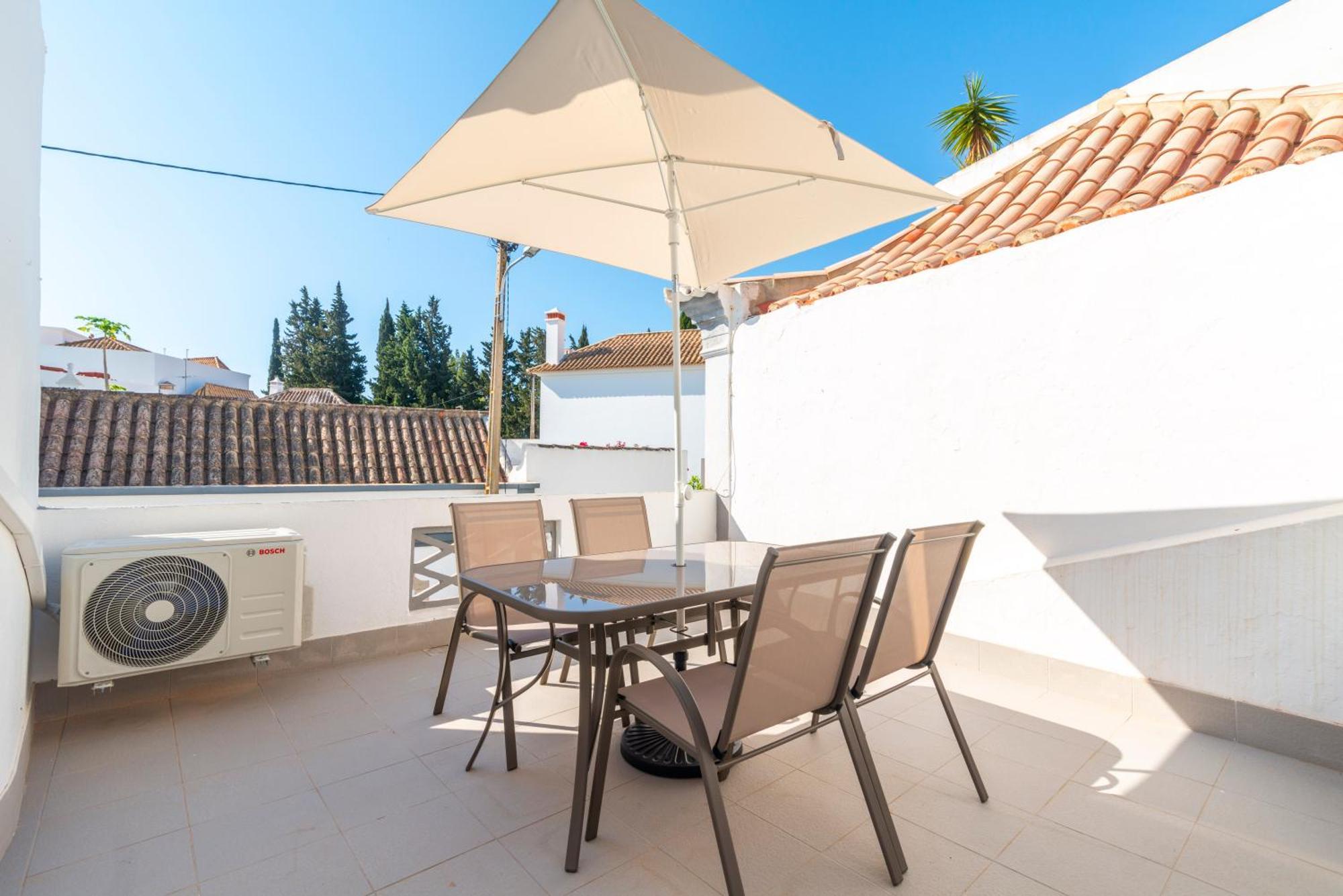Casa Garde - 5 Mins City Center - Private Balcony - Wi-Fi Tavira Bagian luar foto